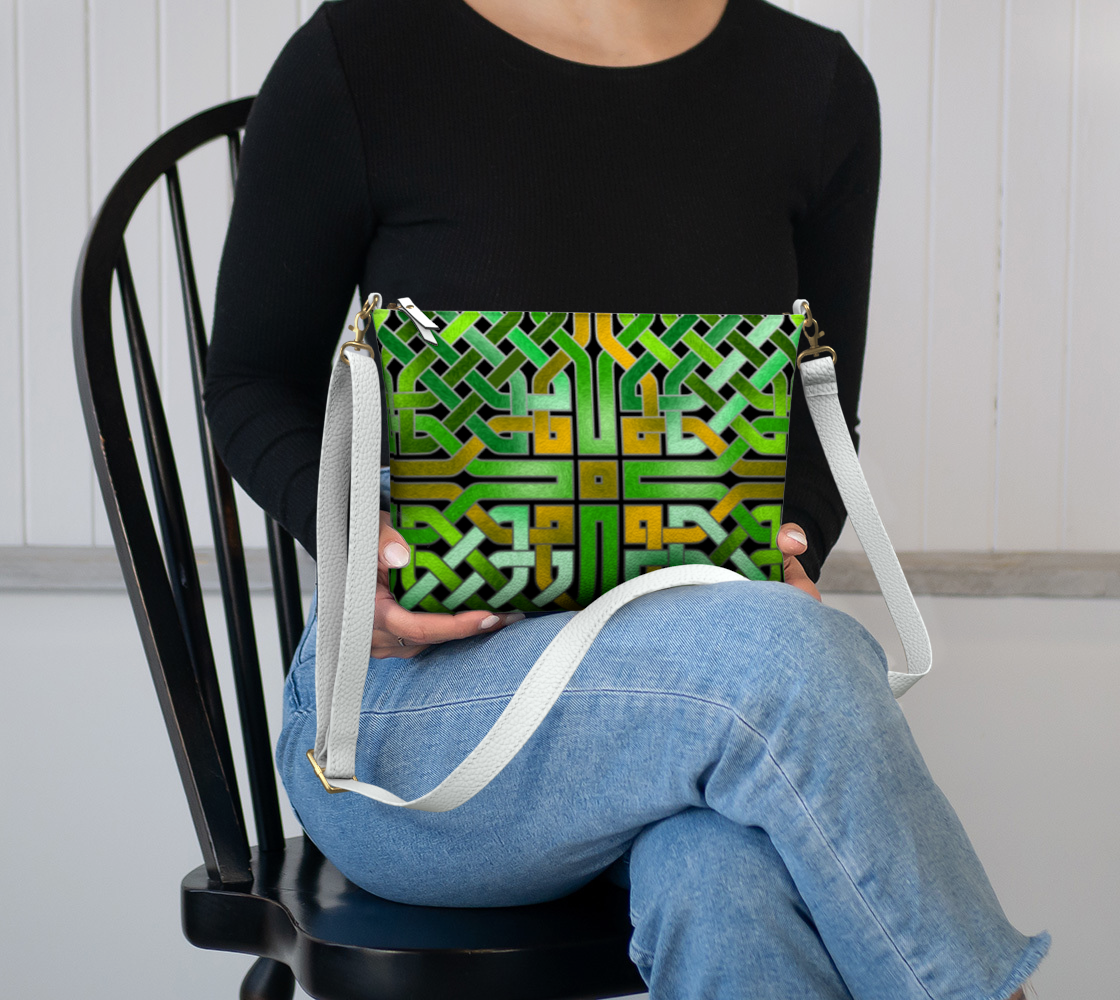 Green Celtic Knot Vegan Crossbody Purse