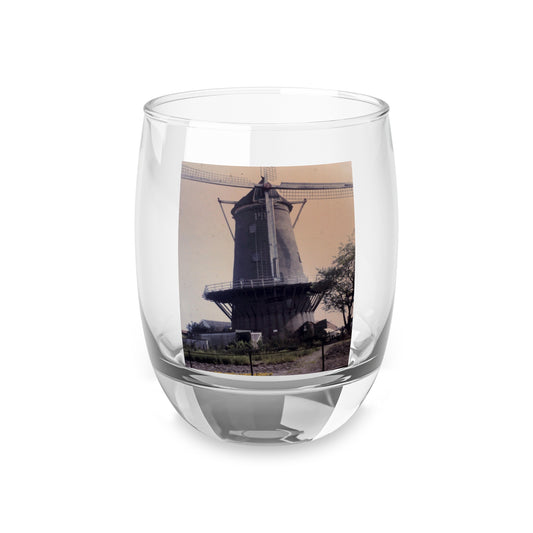Europe 1967 No 9 Whiskey Glass