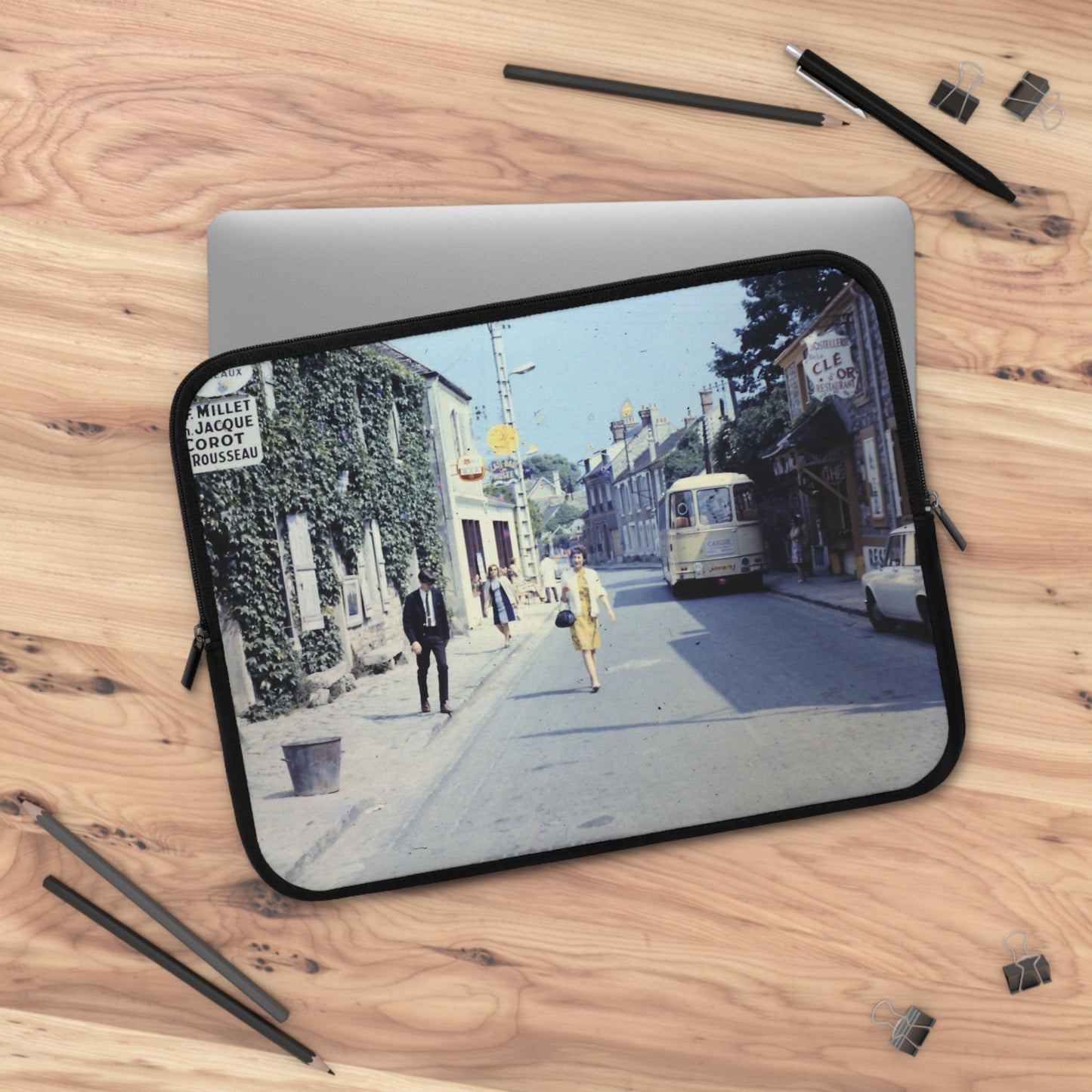 Vintage Paris Shopping Laptop Sleeve
