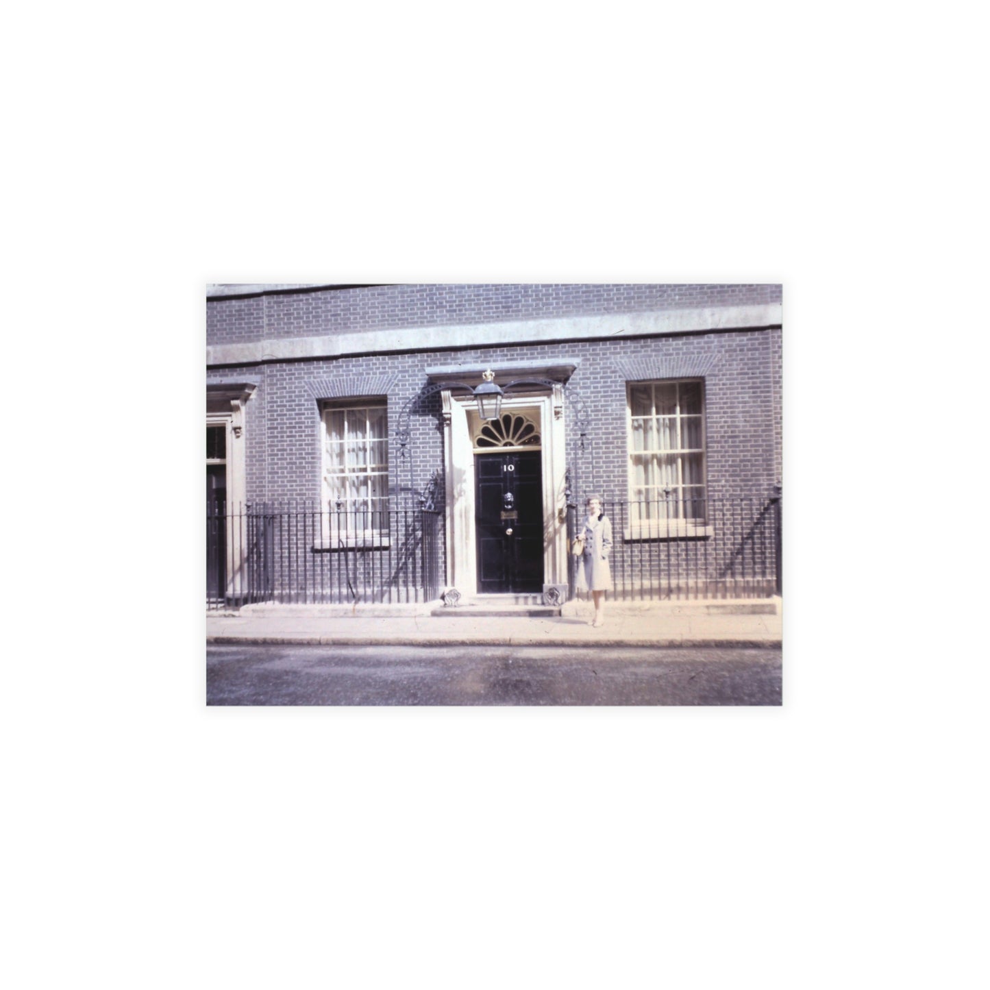Europe 1967 No 2 Postcard Bundles (envelopes included)