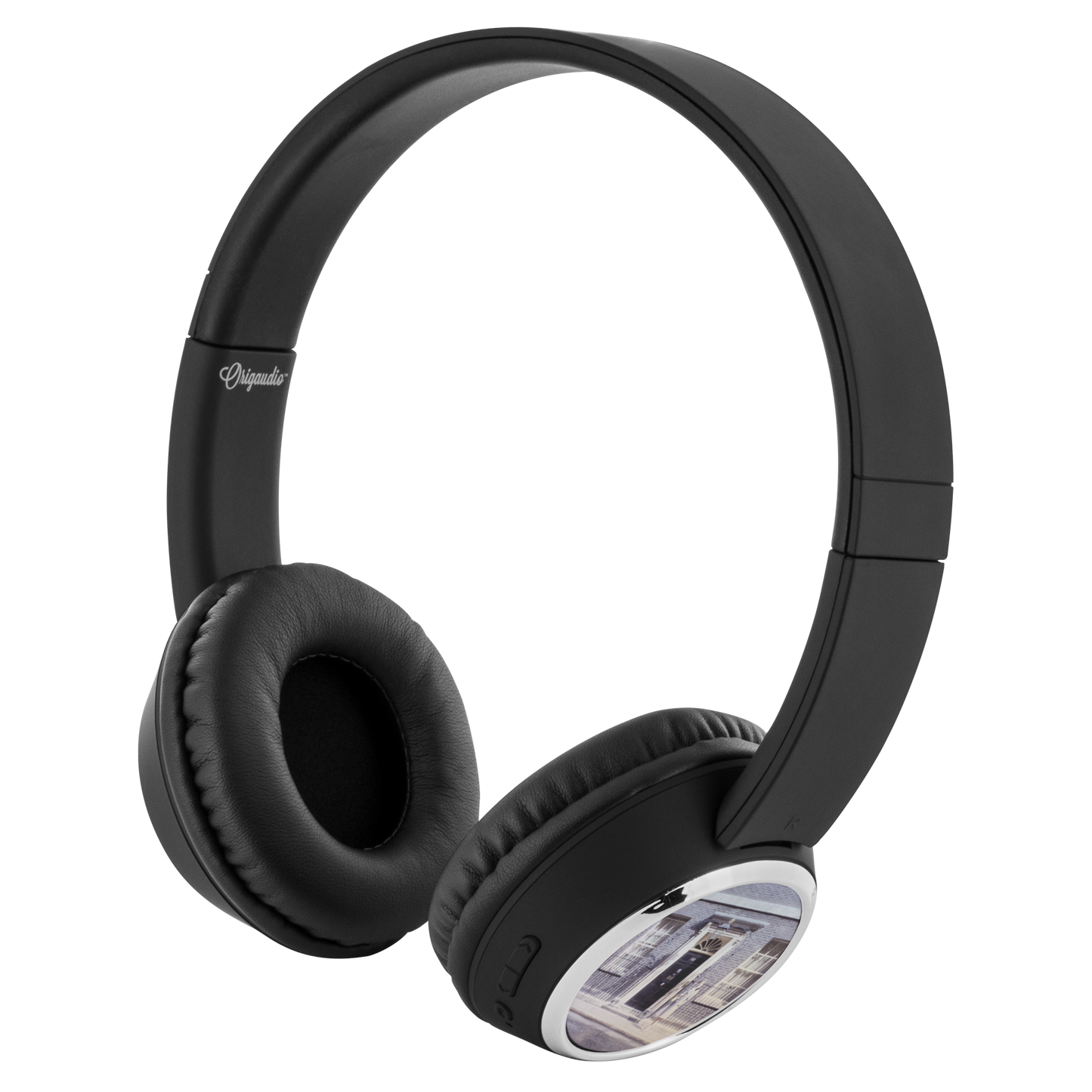Europe_1967_No_2_Beebop_Headphones_View_04_Mockup.png