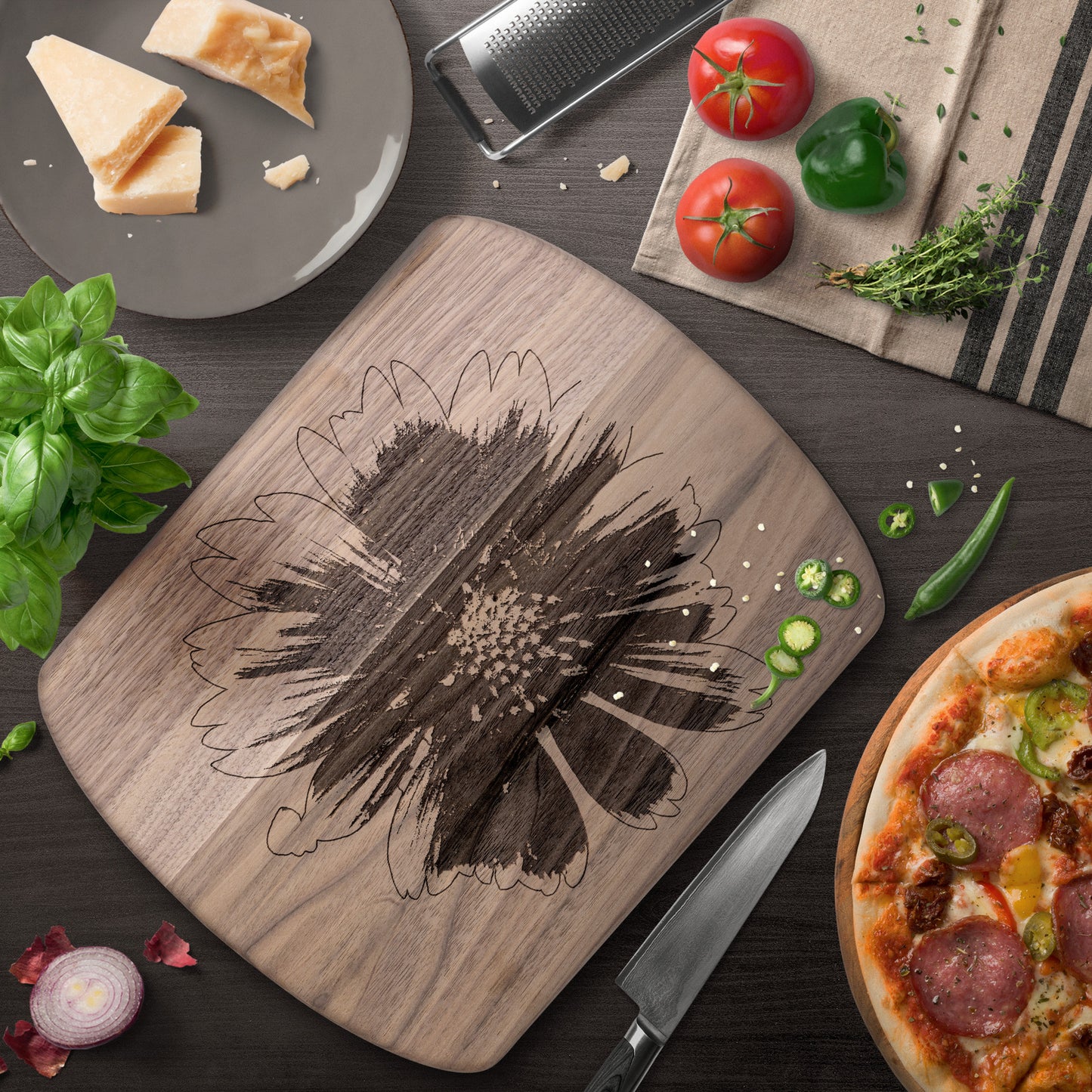 Gaillardia Hardwood Oval Cutting Board
