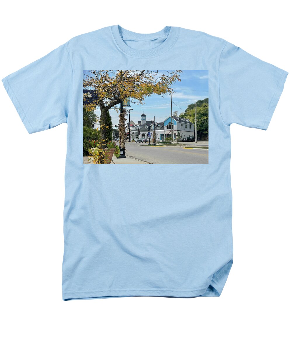 Downtown Fox Lake - Men's T-Shirt (Regular Fit)