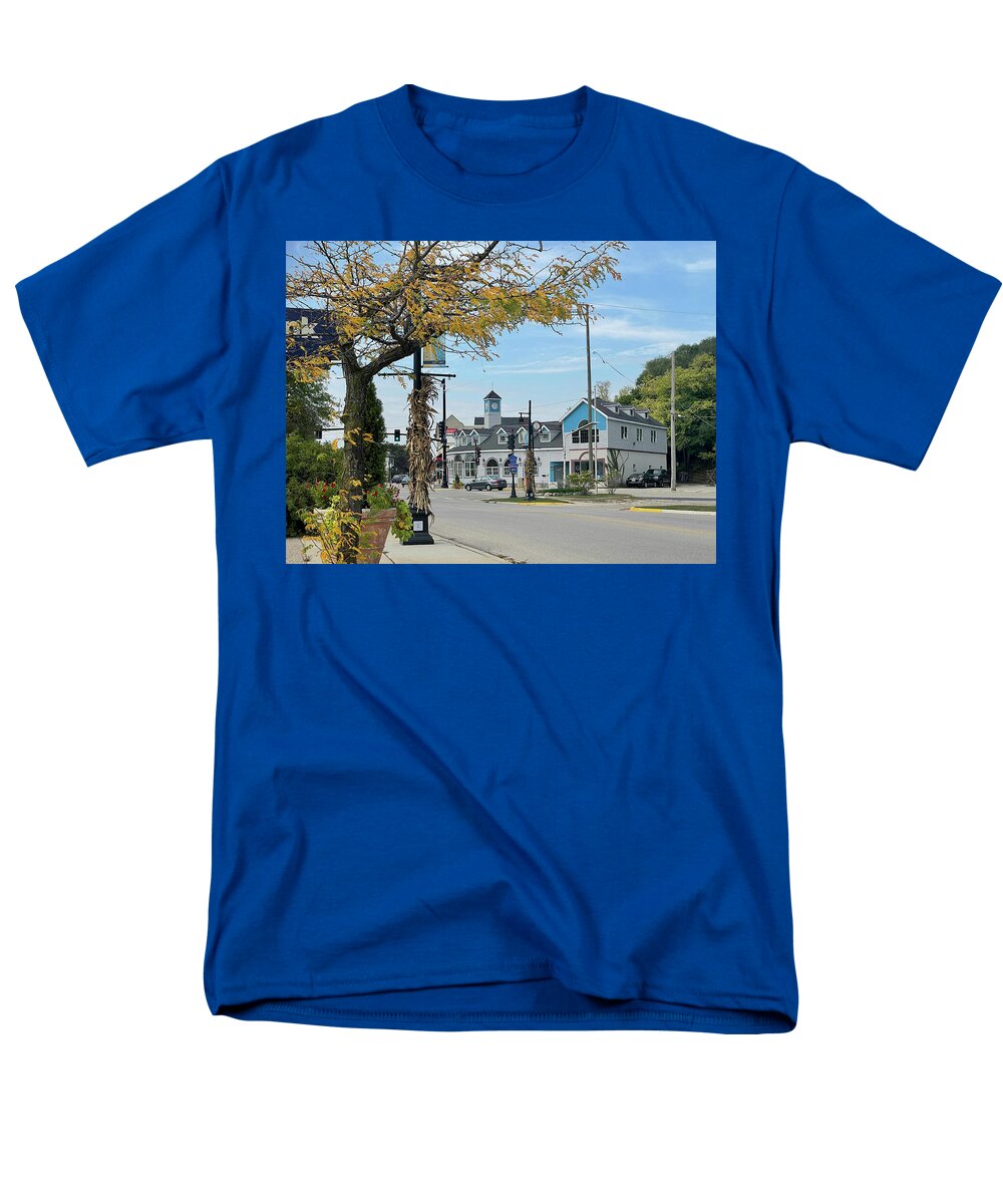 Downtown Fox Lake - Men's T-Shirt (Regular Fit)