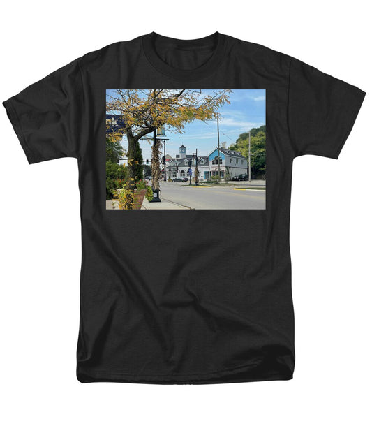 Downtown Fox Lake - Men's T-Shirt (Regular Fit)