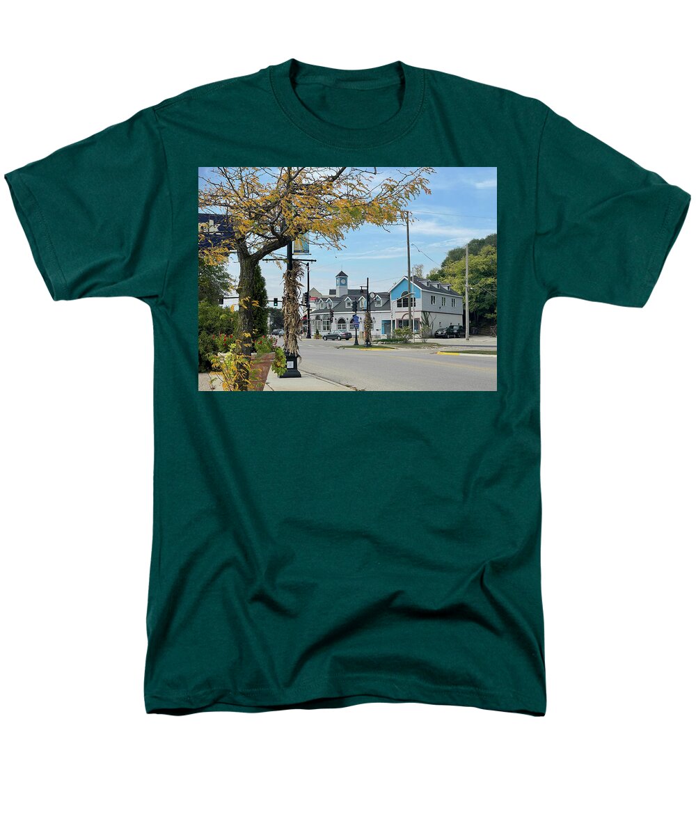 Downtown Fox Lake - Men's T-Shirt (Regular Fit)