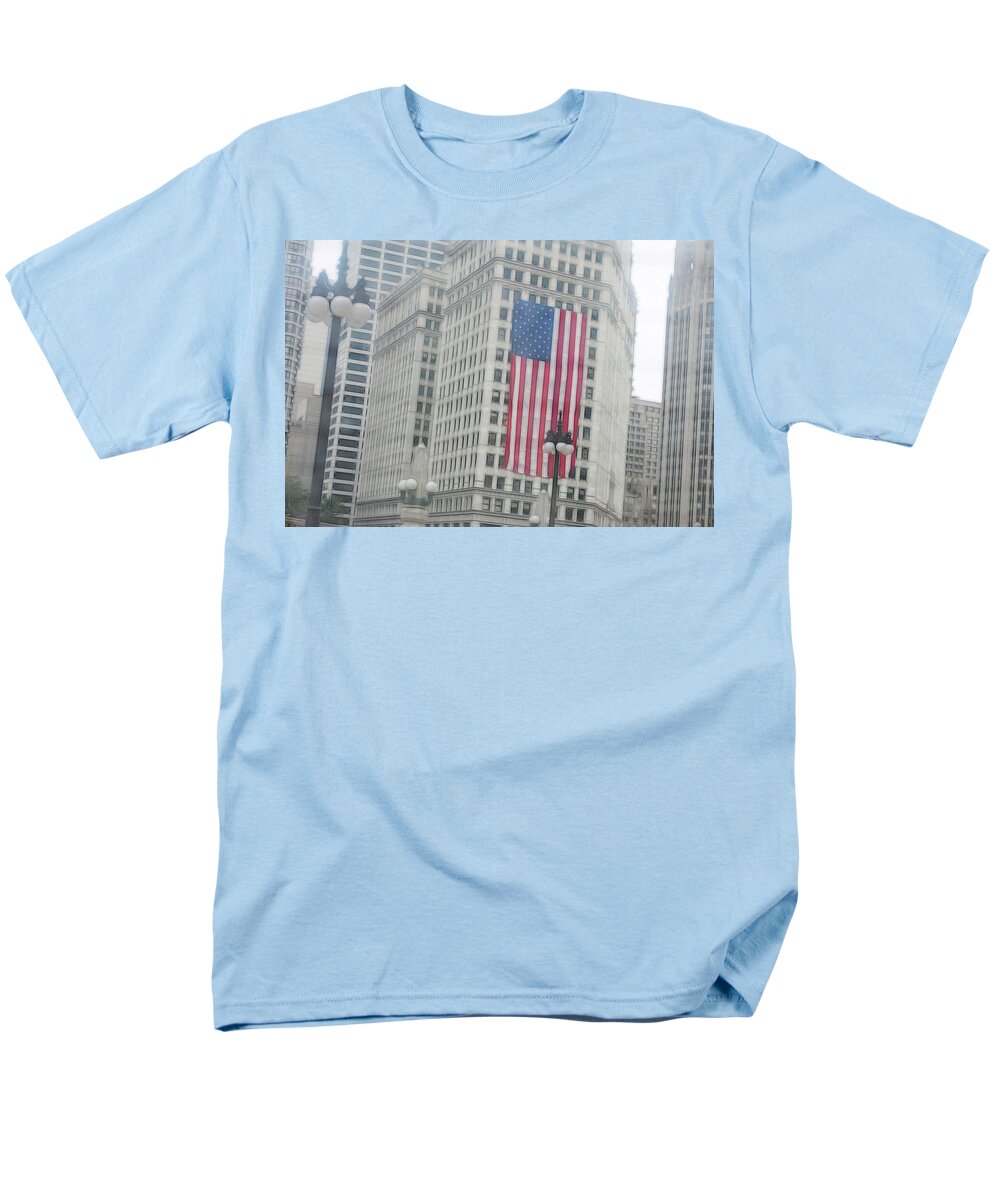 Patriotic Chicago - Men's T-Shirt (Regular Fit)