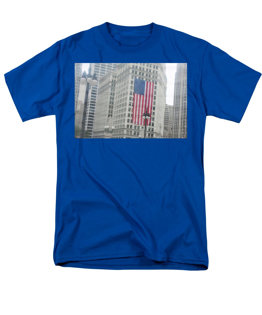 Patriotic Chicago - Men's T-Shirt (Regular Fit)
