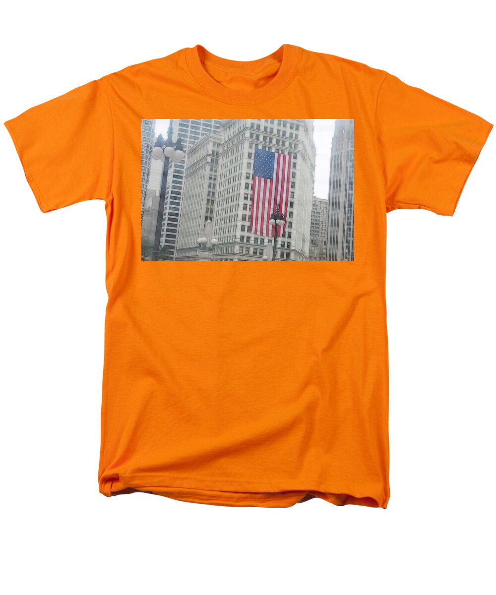 Patriotic Chicago - Men's T-Shirt (Regular Fit)