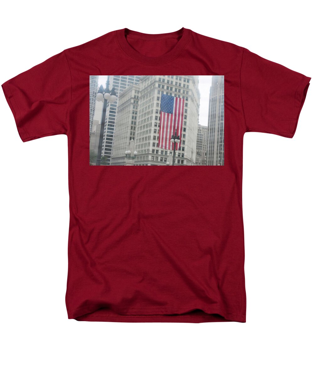 Patriotic Chicago - Men's T-Shirt (Regular Fit)