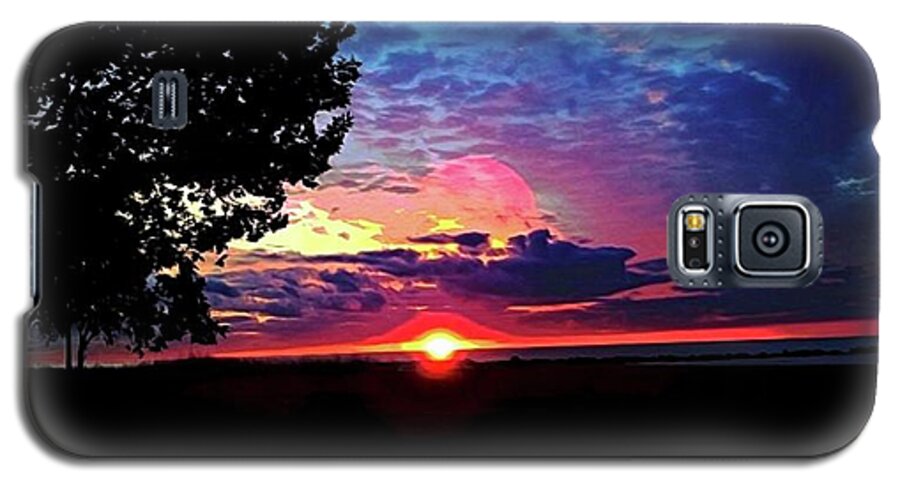 Sunrise Lakeshore Abstract - Phone Case