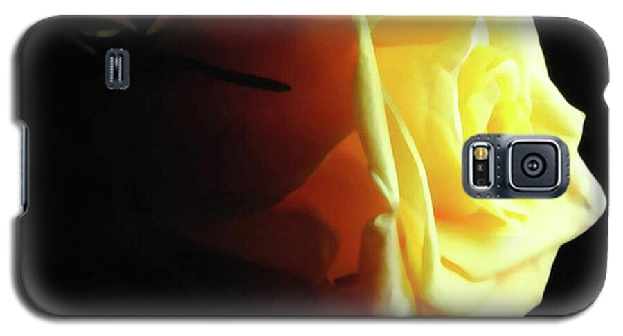 Yellow Rose Sideview - Phone Case