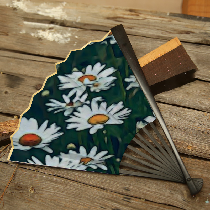 White Daisy Field Double-side Custom Spun Silk Fan Retro Hand-held Folding Fan