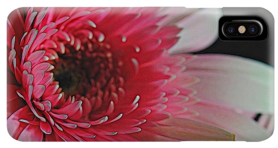 Pink Daisy Sideview #1 - Phone Case