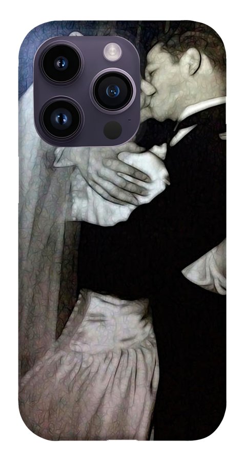 1940s Wedding Kiss - Phone Case