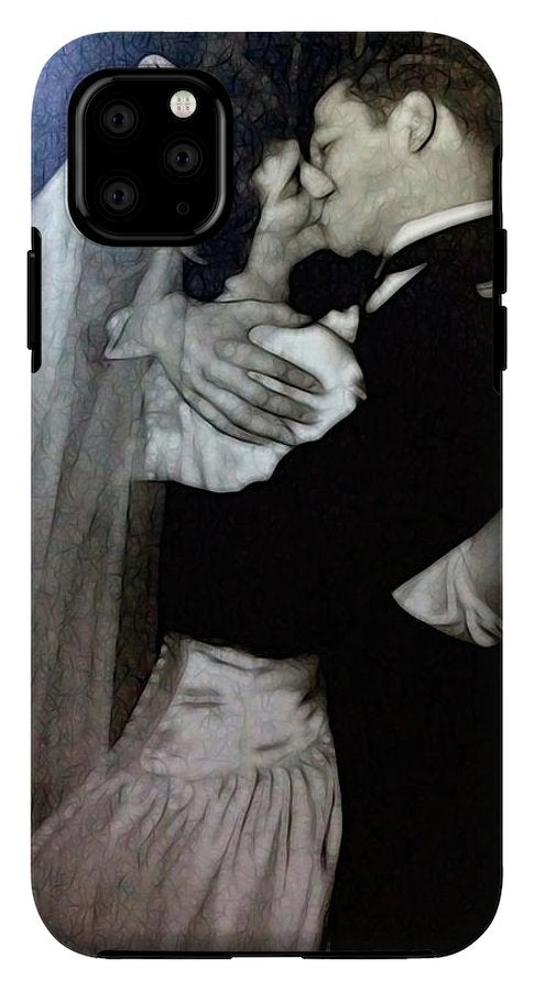 1940s Wedding Kiss - Phone Case