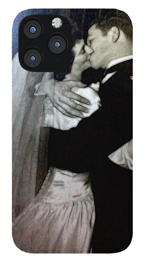 1940s Wedding Kiss - Phone Case