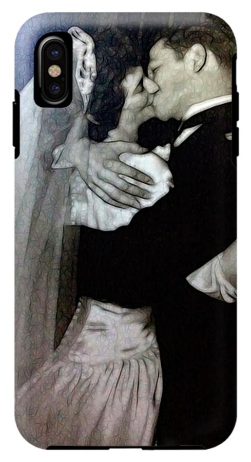 1940s Wedding Kiss - Phone Case