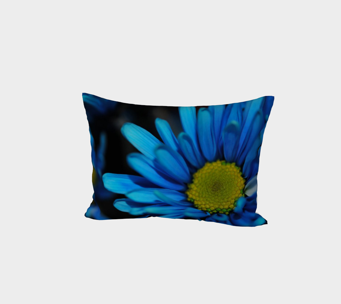 Blue Daisy Bed Pillow Sham