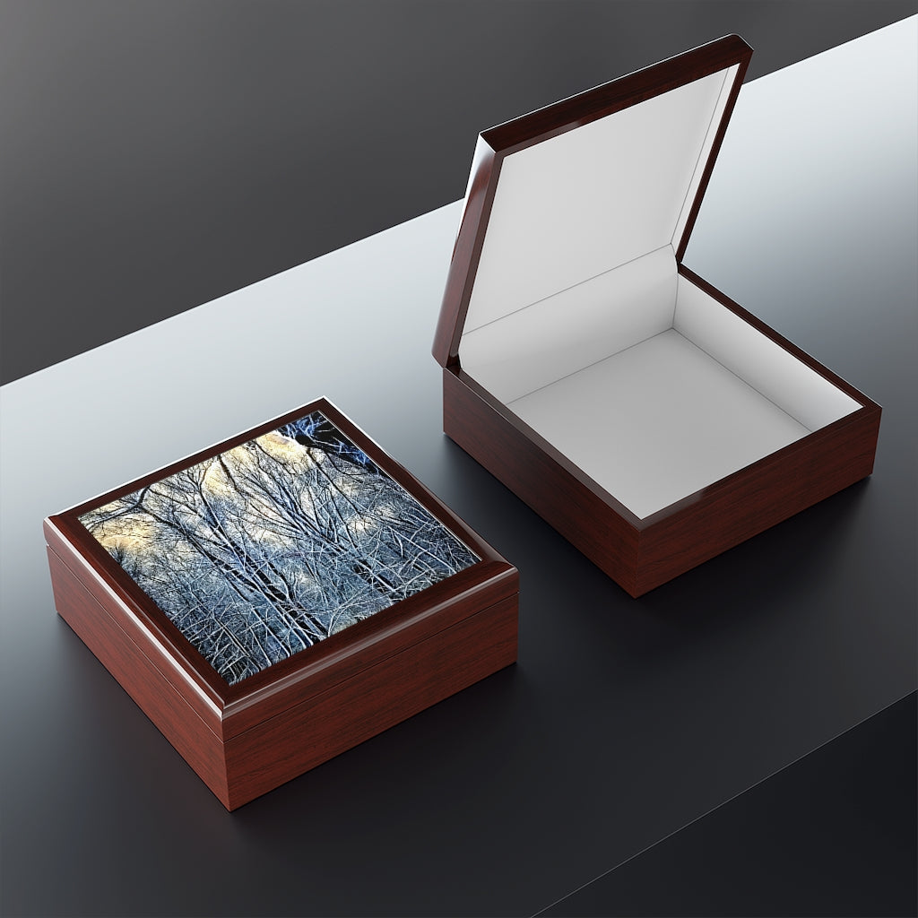 4 Oclock Winter Landscape Jewelry Box