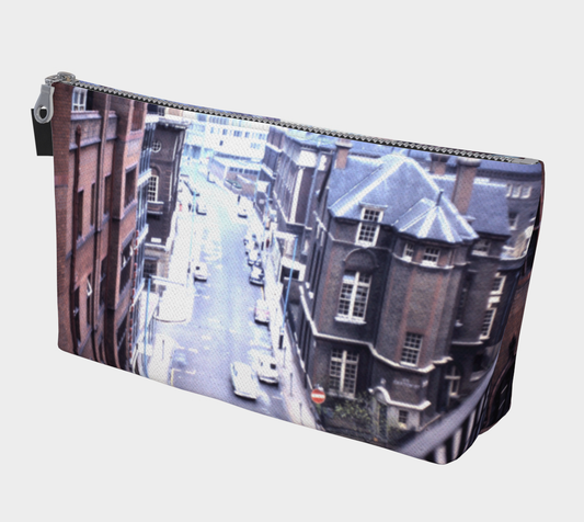 Europe 1967 No 6 Makeupbag