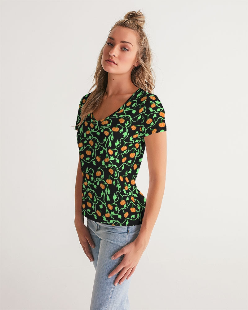 Pumpkin and Vines Patttern Women's V-Neck Tee