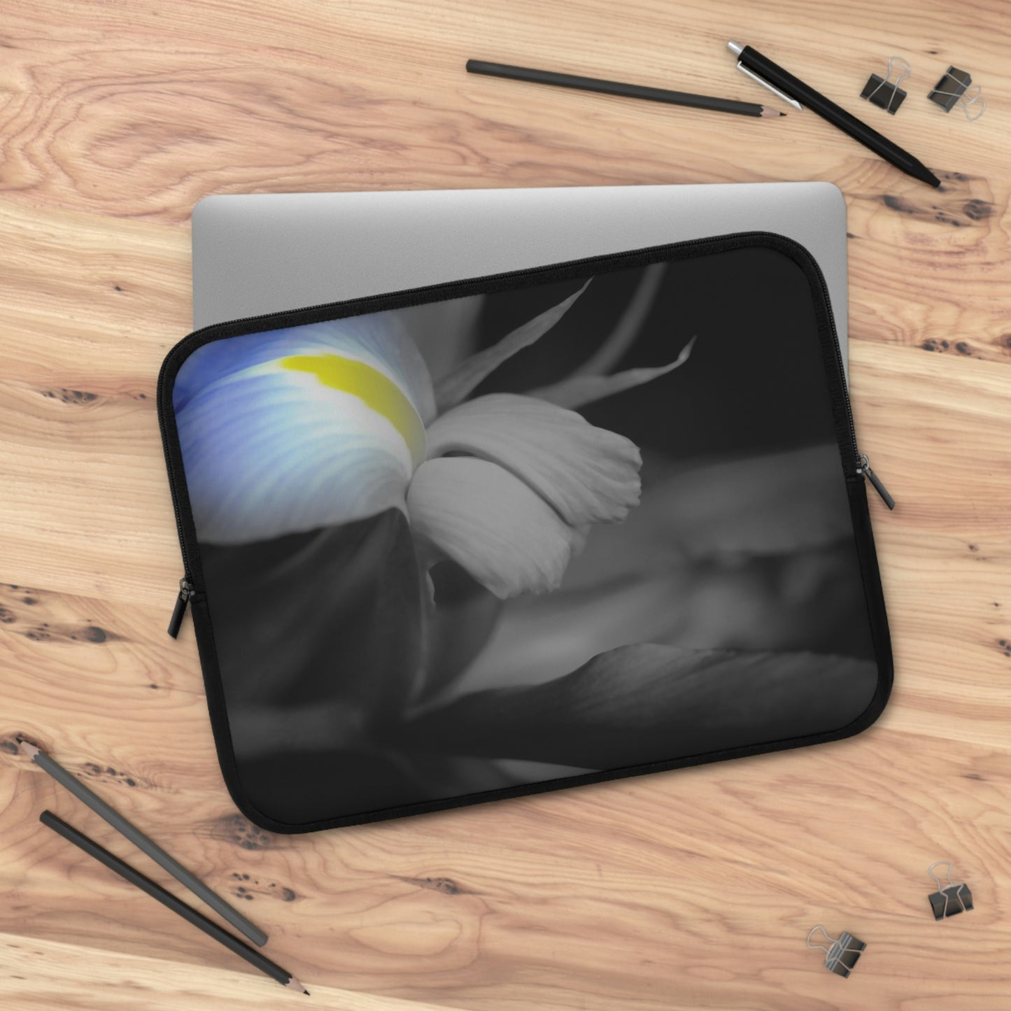 Black and White Iris Laptop Sleeve
