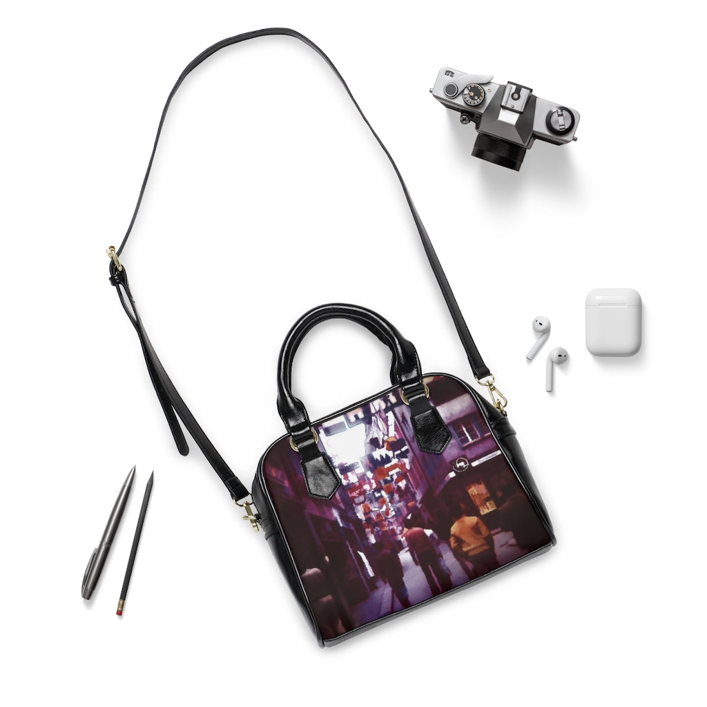 Vintage City Market Shoulder Handbag