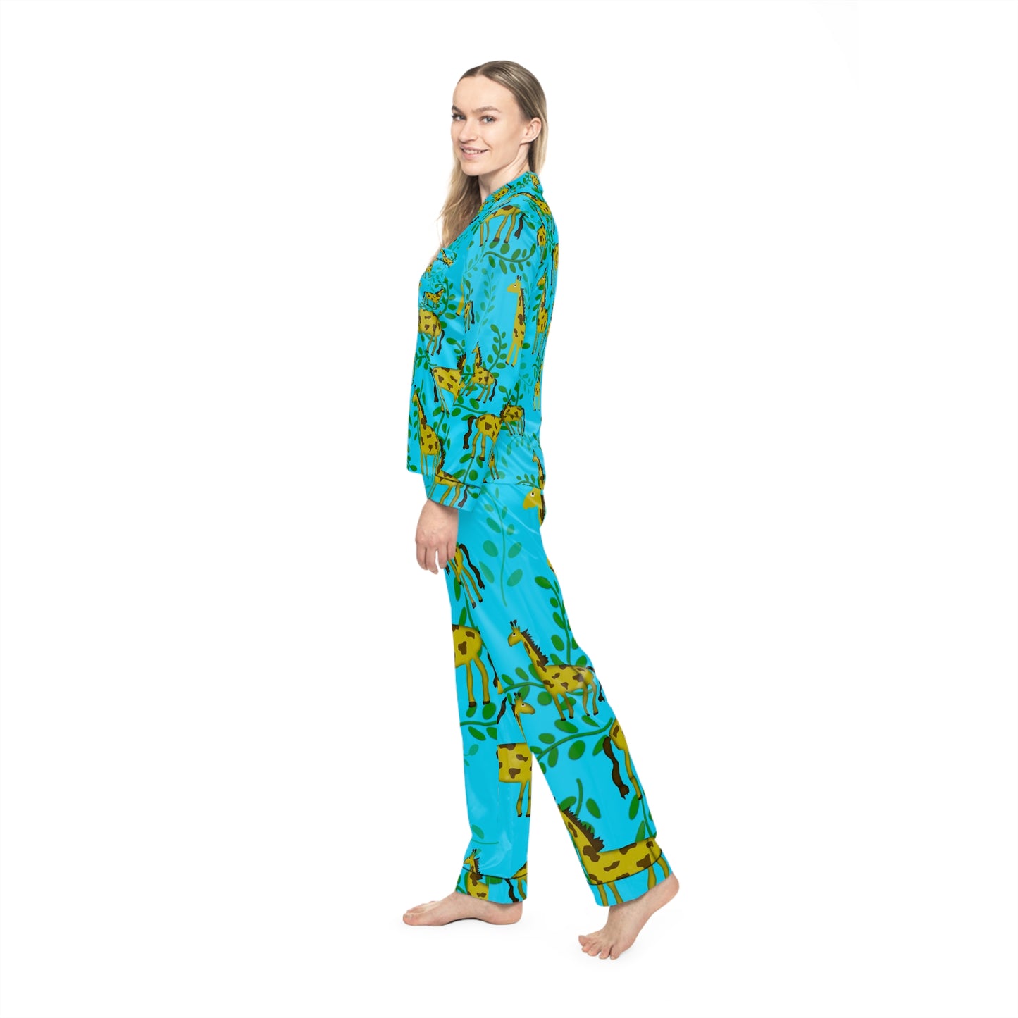 Giraffes Pattern Women's Satin Pajamas (AOP)