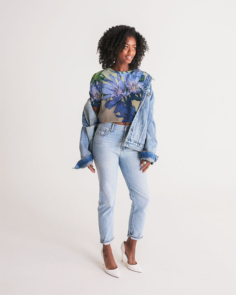 Blue Wildflowers Women's Lounge Cropped Tee