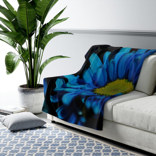 Blue Daisy Sherpa Fleece Blanket