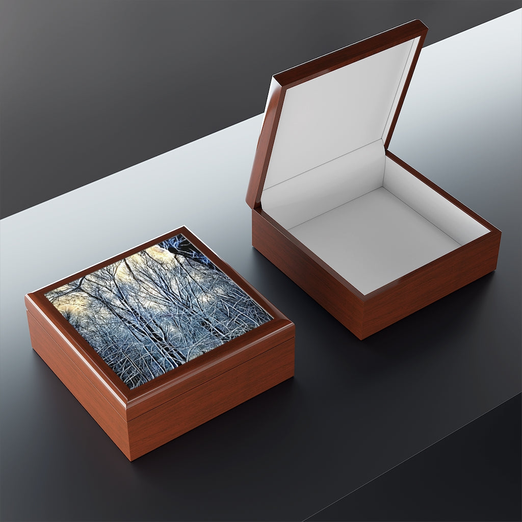 4 Oclock Winter Landscape Jewelry Box