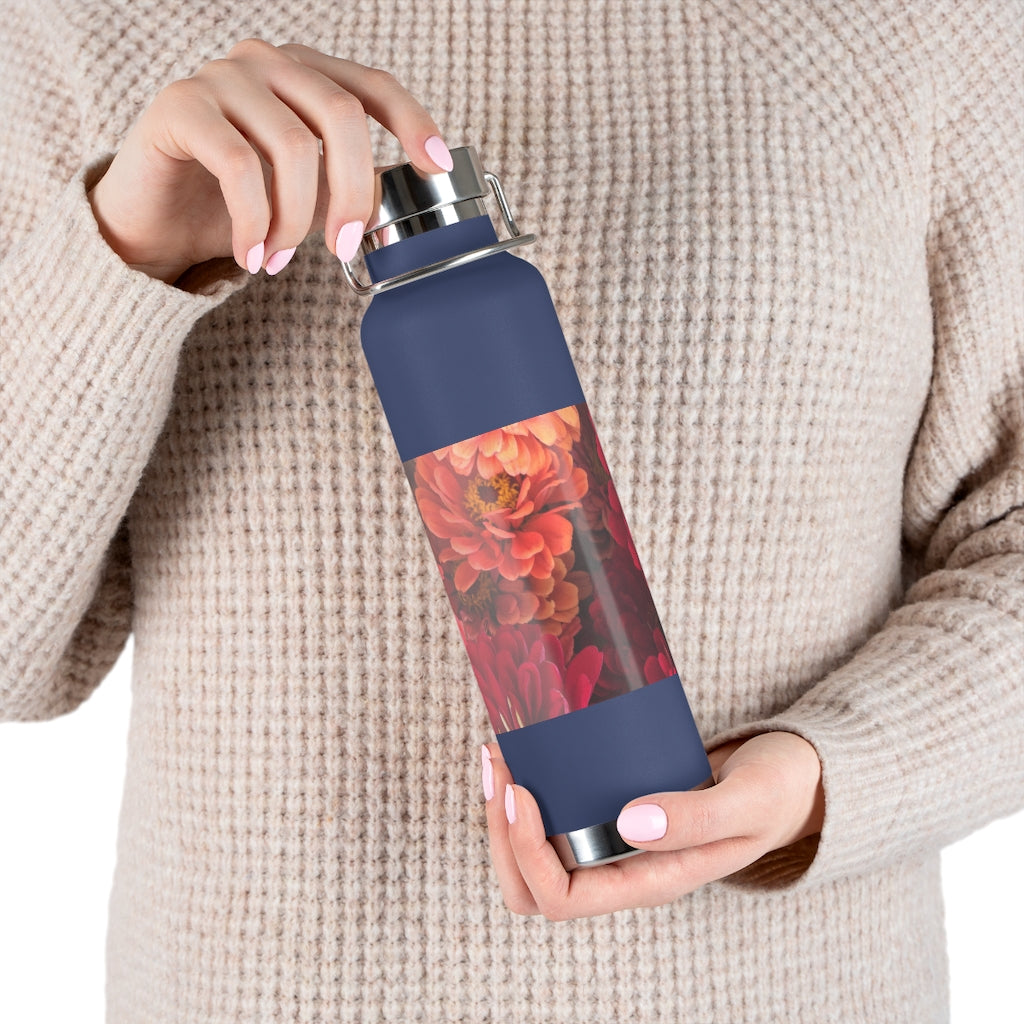 Peach and Pink Zinnias 22oz Vacuum Insulated Bottle