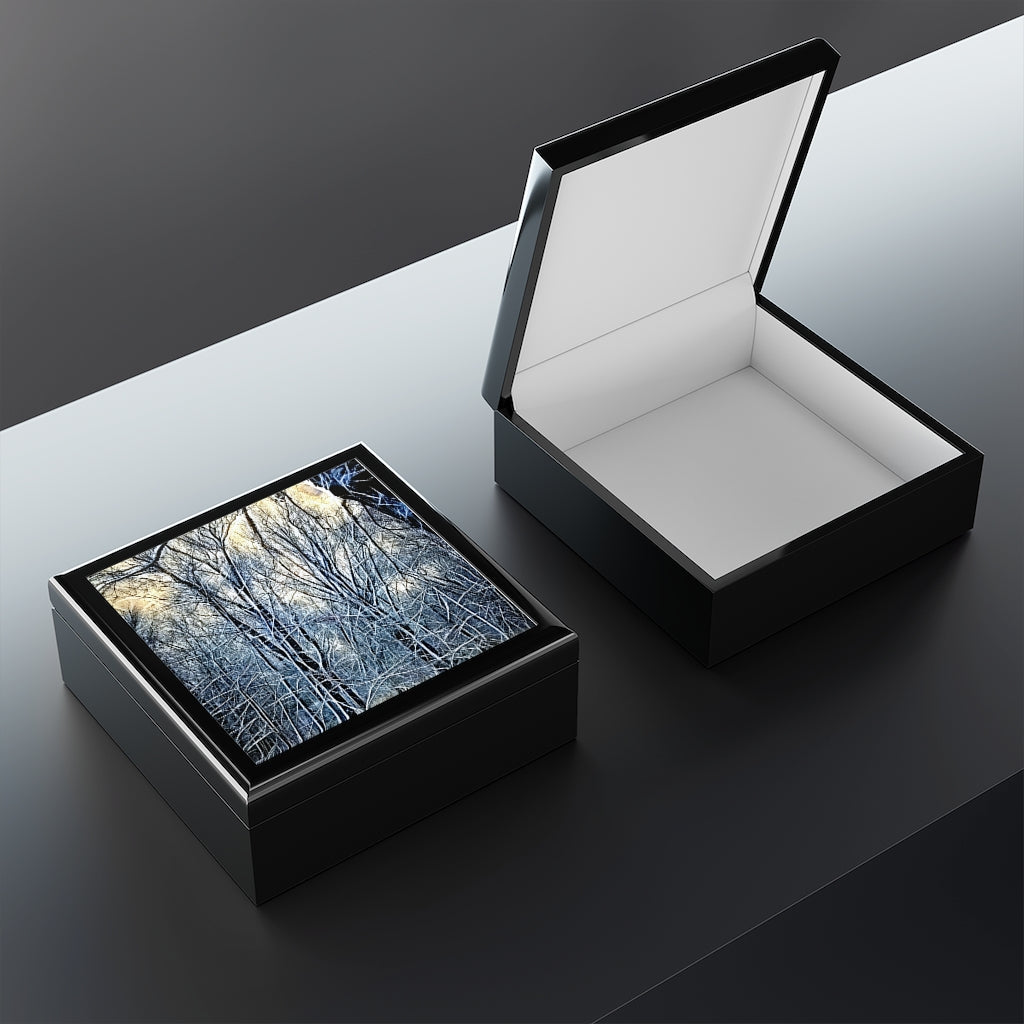 4 Oclock Winter Landscape Jewelry Box