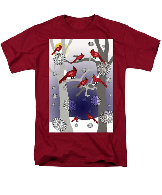 Cardinals In The Snow - Men's T-Shirt  (Regular Fit)