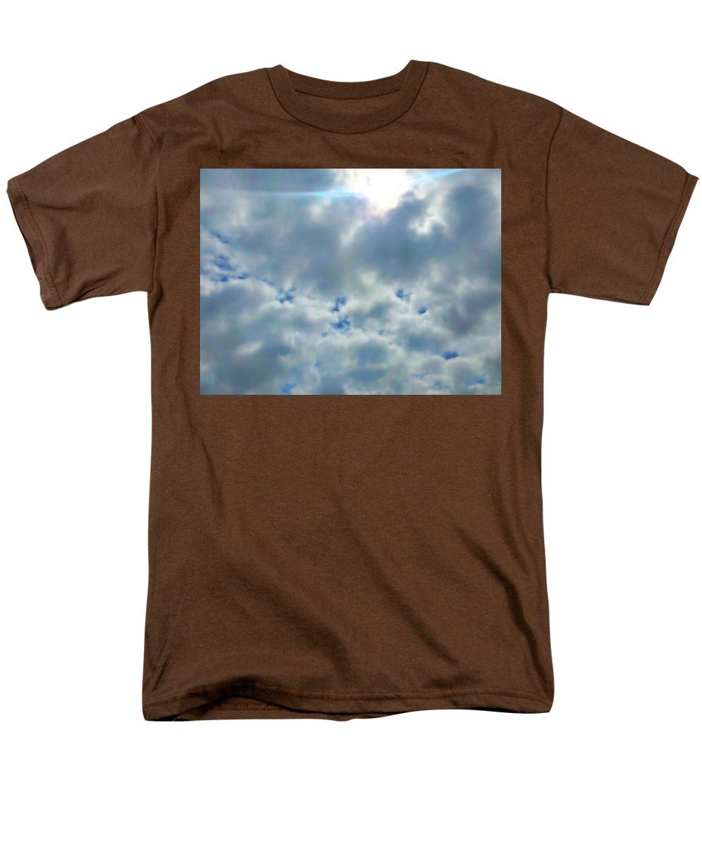 Clouds Above a Park - Men's T-Shirt (Regular Fit)