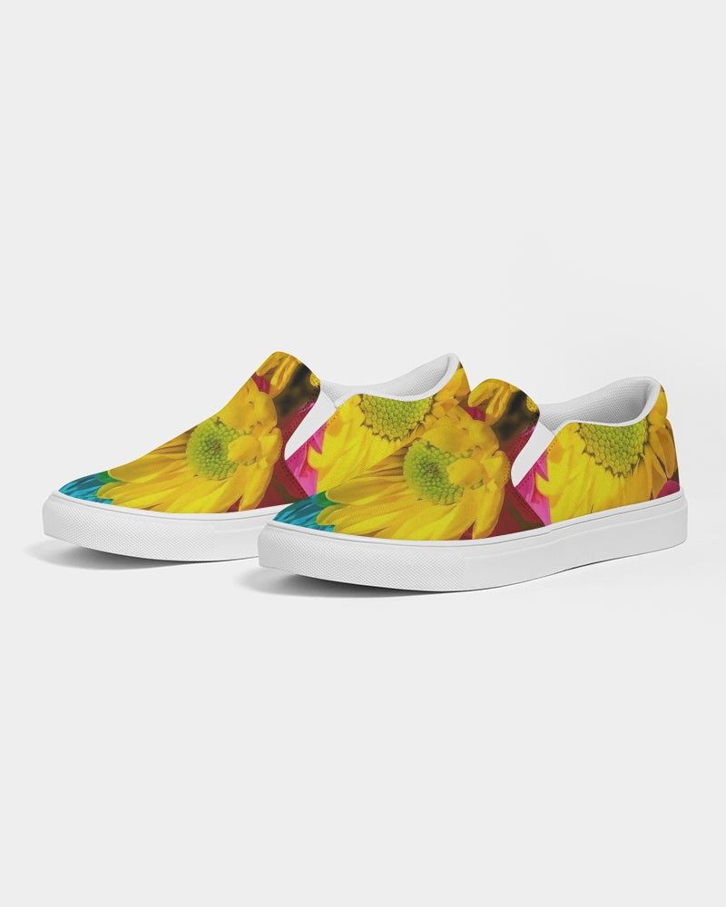 Bright Spring Daisies Women's Slip-On Canvas Shoe