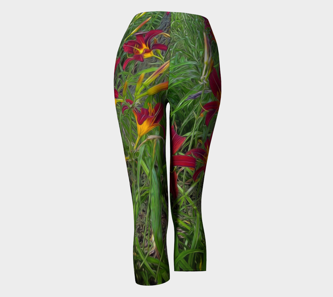 Red Tiger Lily Garden Capris