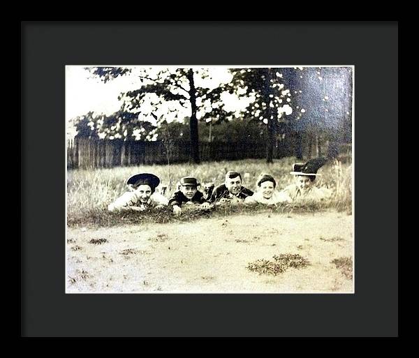 Early 1900s Women In Hats Lay On The Grass - Framed Print