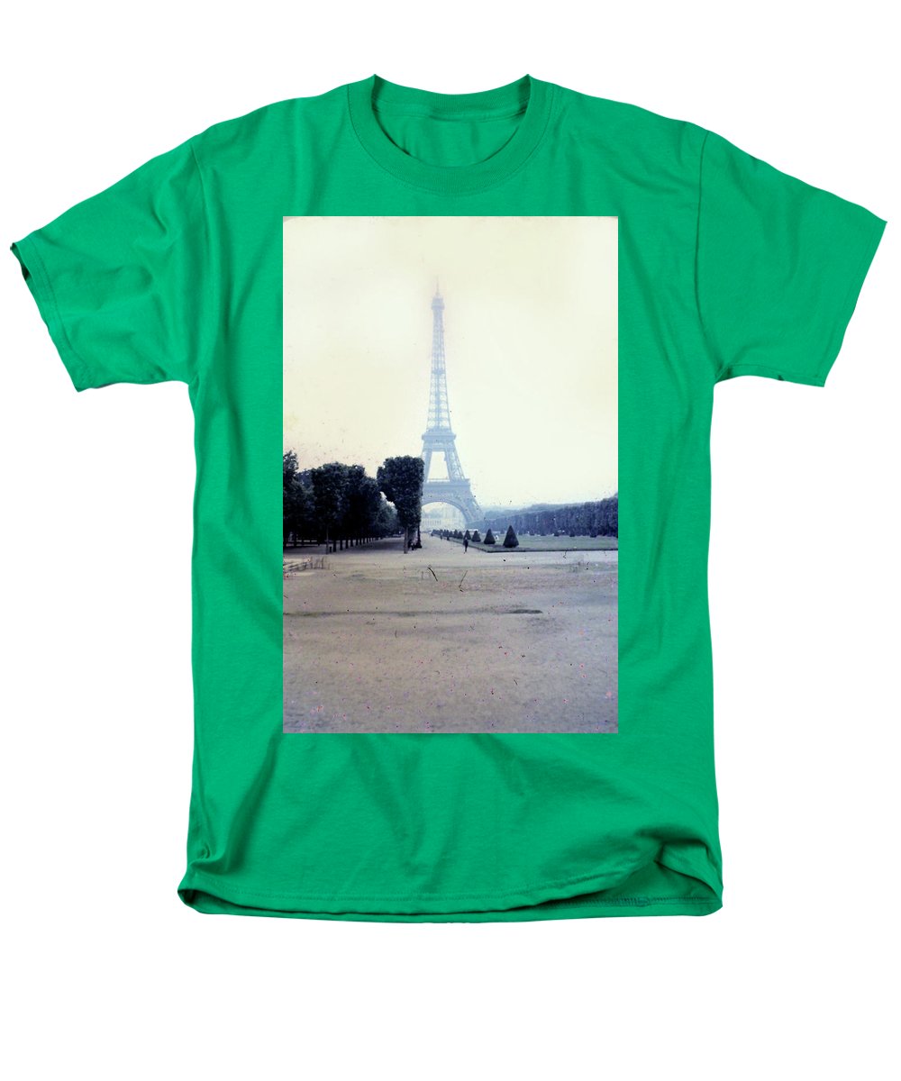 Europe Trip 1968 Number 22 - Men's T-Shirt (Regular Fit)