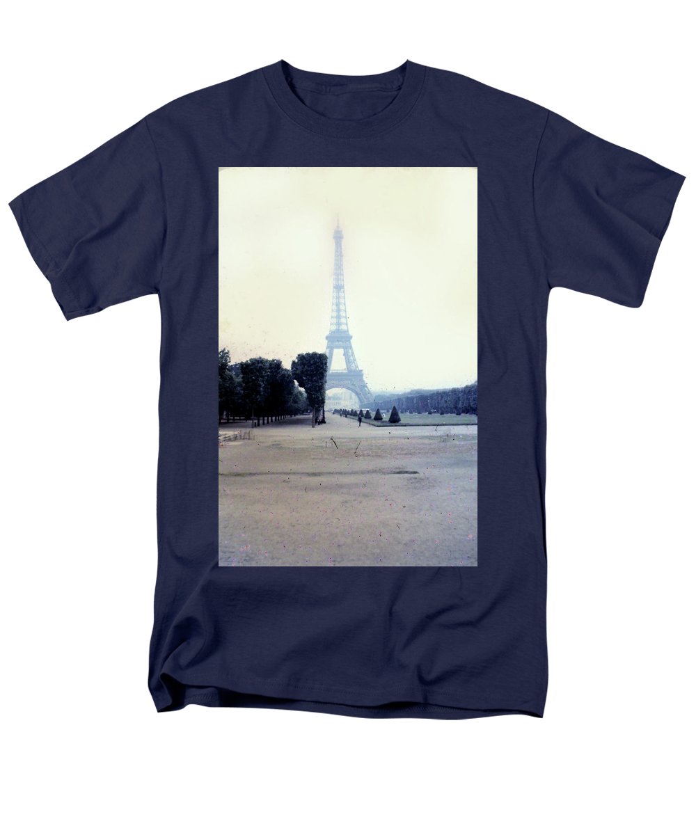 Europe Trip 1968 Number 22 - Men's T-Shirt (Regular Fit)