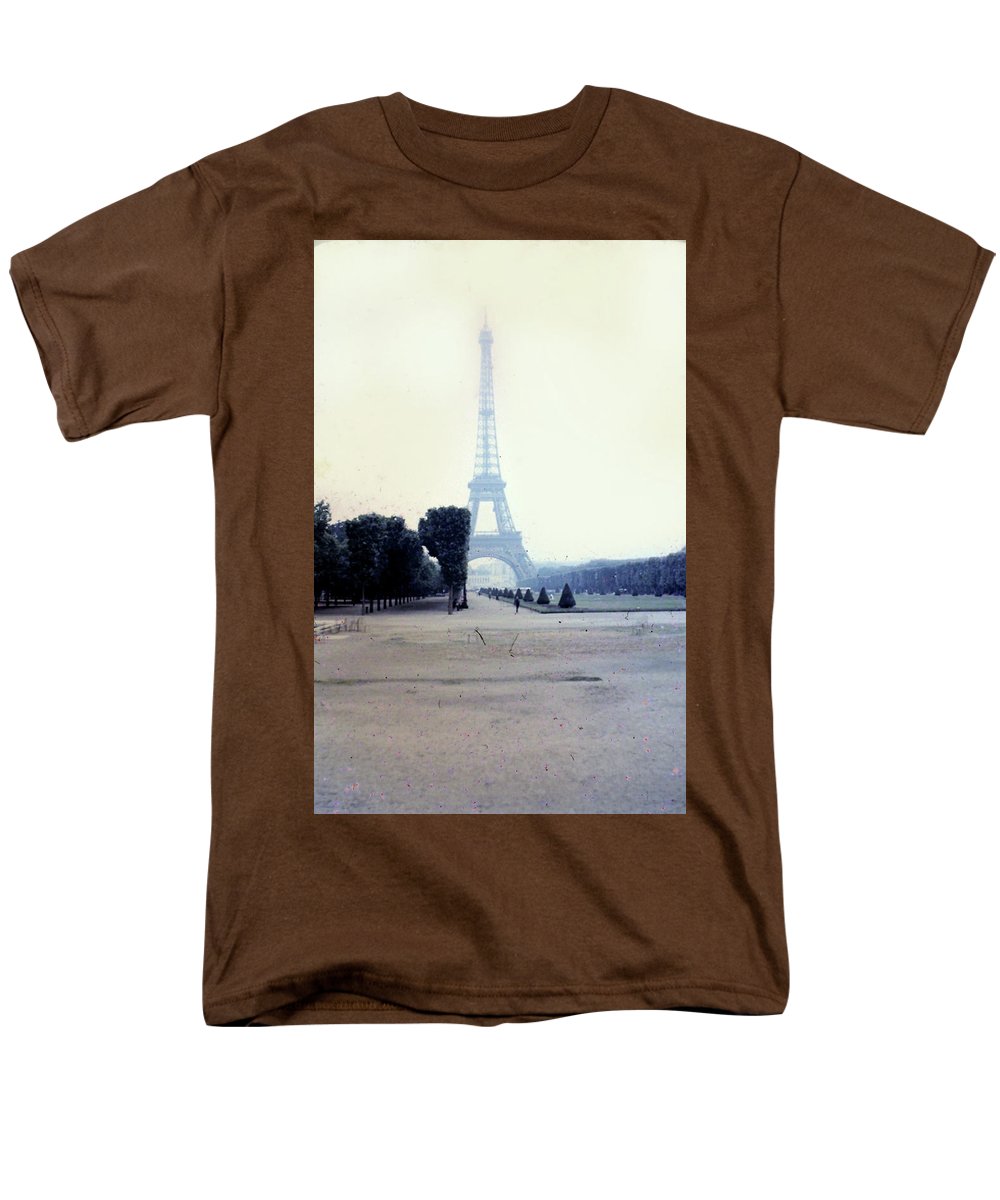 Europe Trip 1968 Number 22 - Men's T-Shirt (Regular Fit)