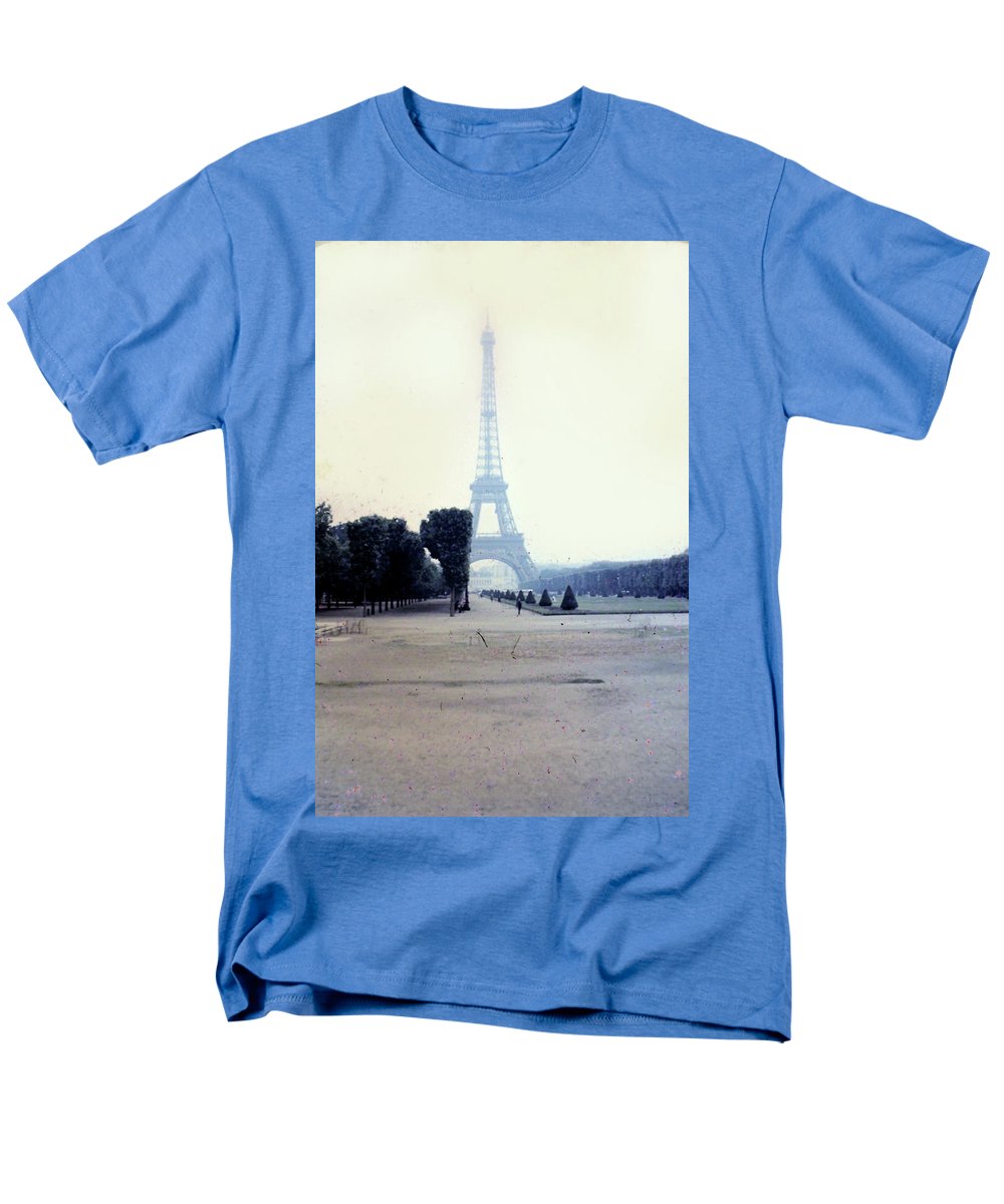 Europe Trip 1968 Number 22 - Men's T-Shirt (Regular Fit)
