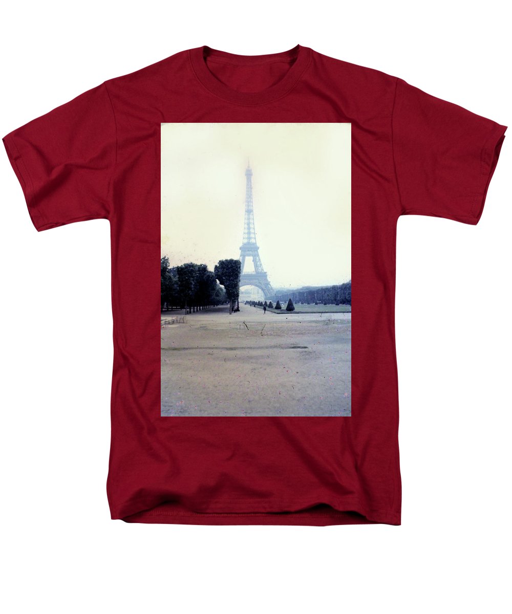 Europe Trip 1968 Number 22 - Men's T-Shirt (Regular Fit)