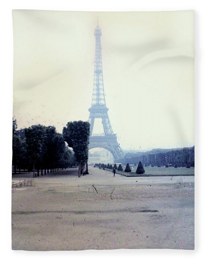 Europe Trip 1968 Number 22 - Blanket