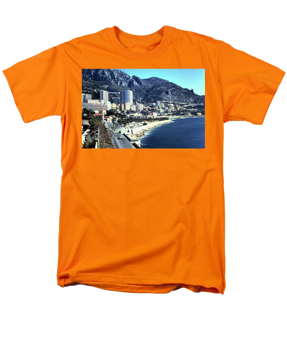 Europe Trip 1967 Number 29 - Men's T-Shirt (Regular Fit)