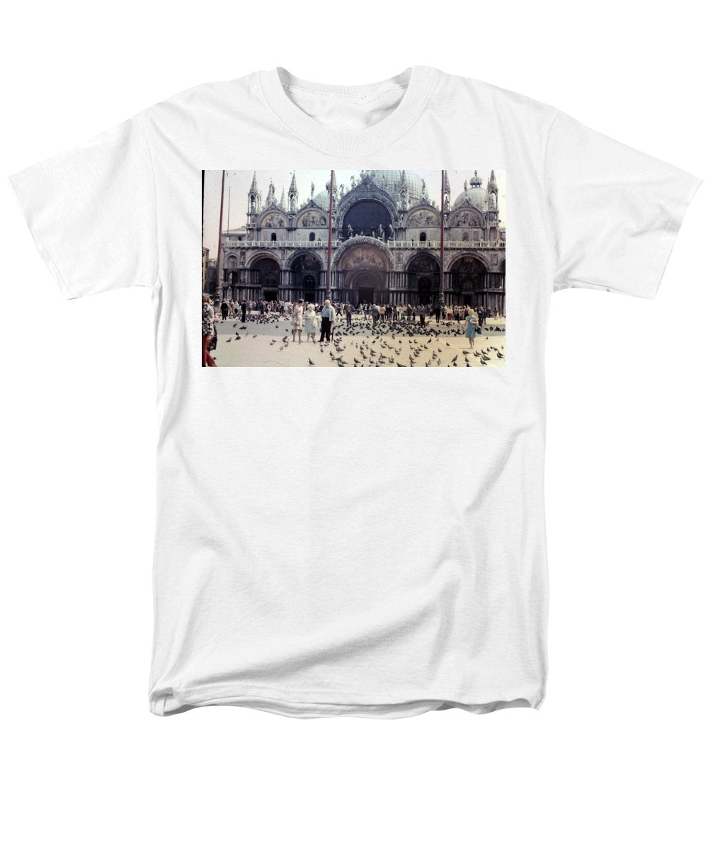 Europe Trip 1971 Number 11 - Men's T-Shirt (Regular Fit)