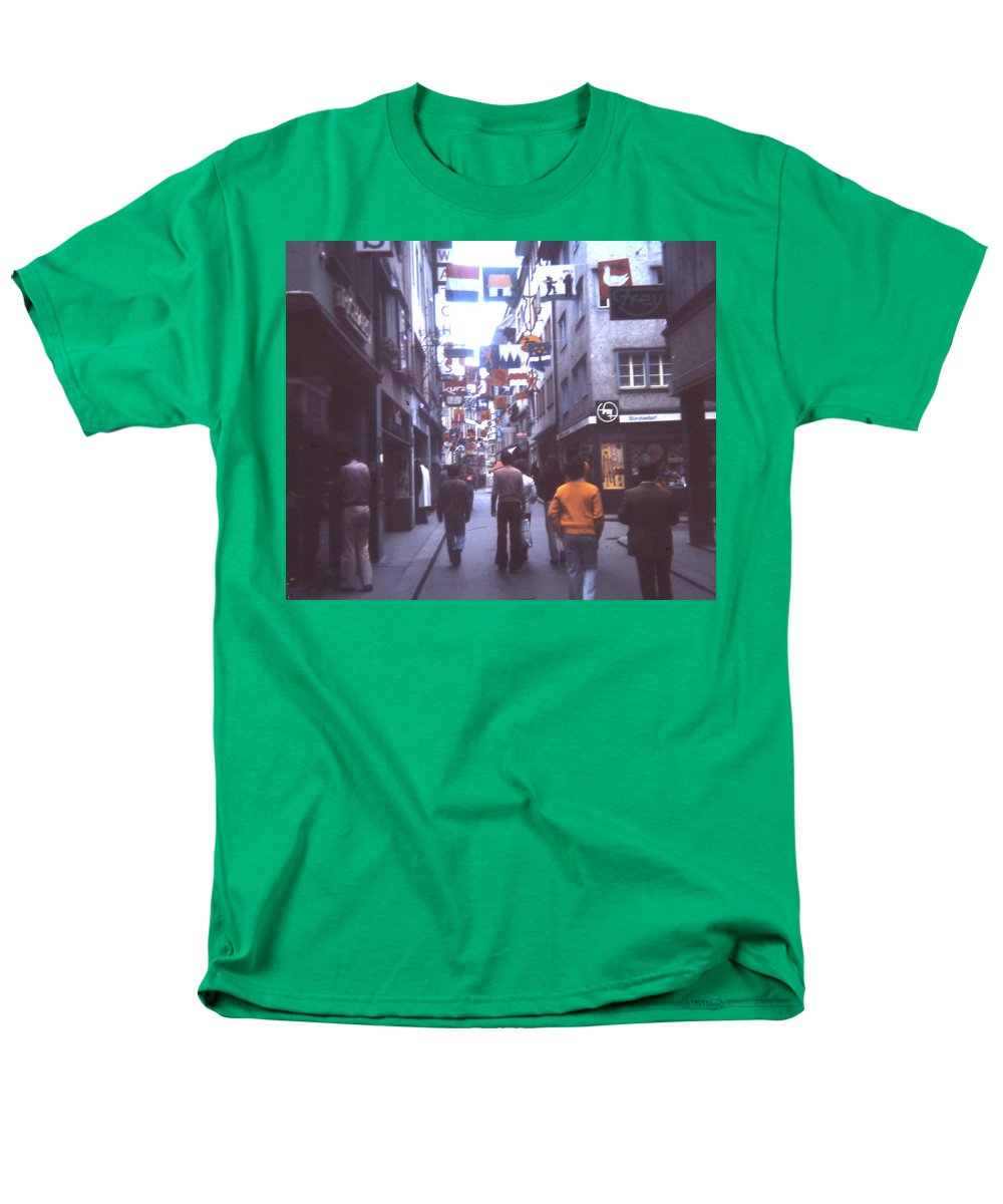 Europe Trip 1973 Number 10 - Men's T-Shirt (Regular Fit)