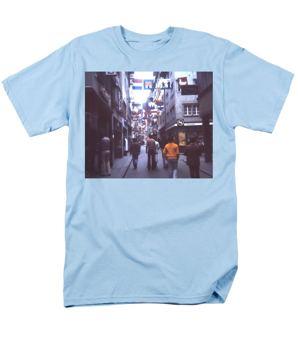 Europe Trip 1973 Number 10 - Men's T-Shirt (Regular Fit)