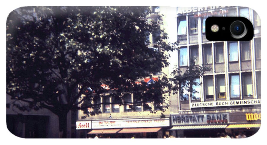 Europe Trip 1973 Number 29 - Phone Case